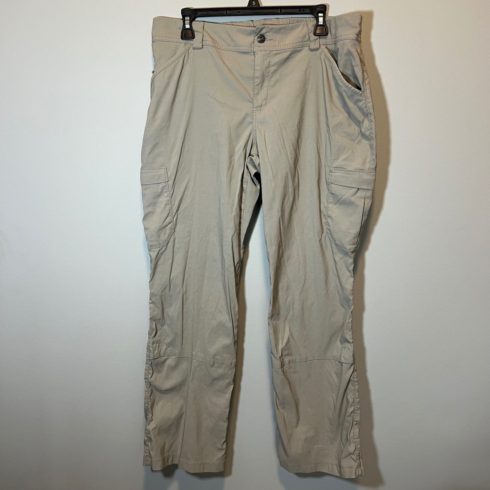 Duluth Trading Co Women's Tan Cargo Pants Hiking Outdoor 14x31